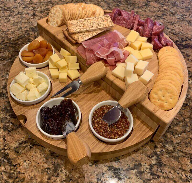 🧀2025 Swivel Charcuterie Board🔥With 4 Integrated Ceramic Bowls And 3 Piece Knife Set